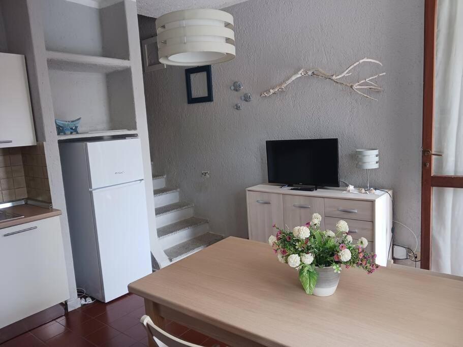 Appartamento A Baia Santa Reparata Buitenkant foto